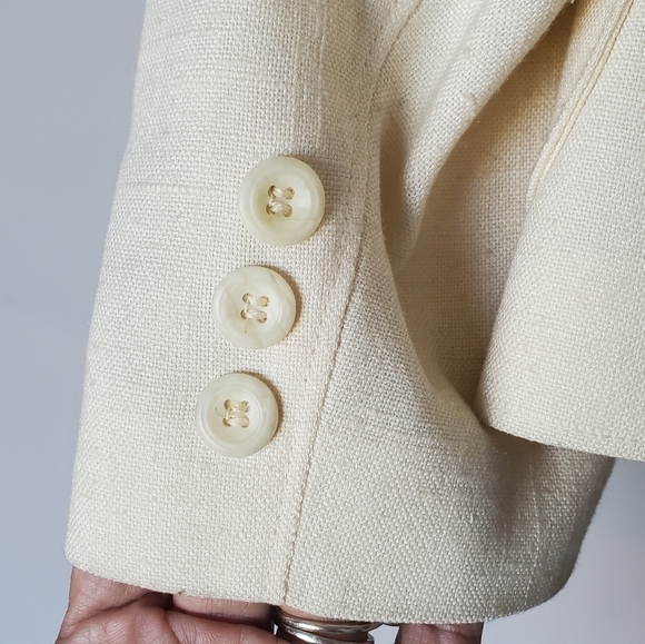 Montclair Y2K Vintage Puff Sleeve Blazer - Picture 6 of 11